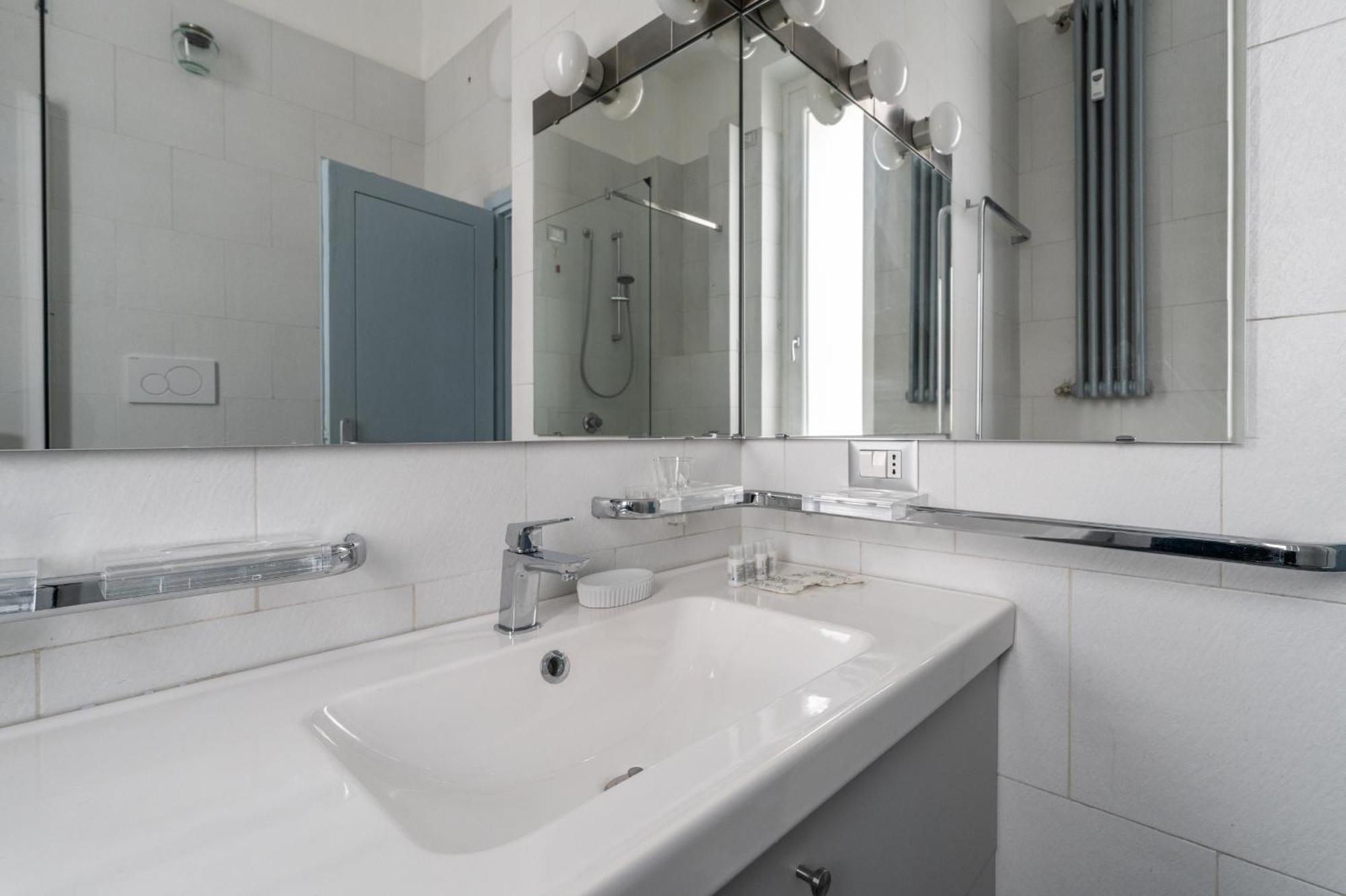 Plinio Apartment *